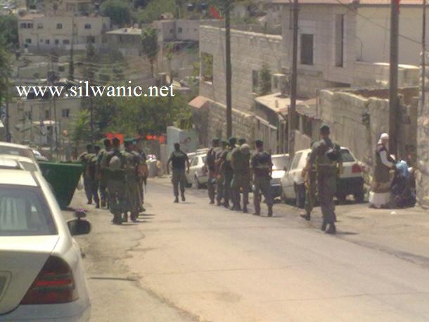 police and army in silwan