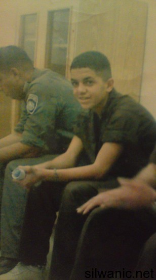 296350_222856697779344_507037462_n