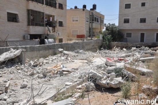 هدم بناية الطور