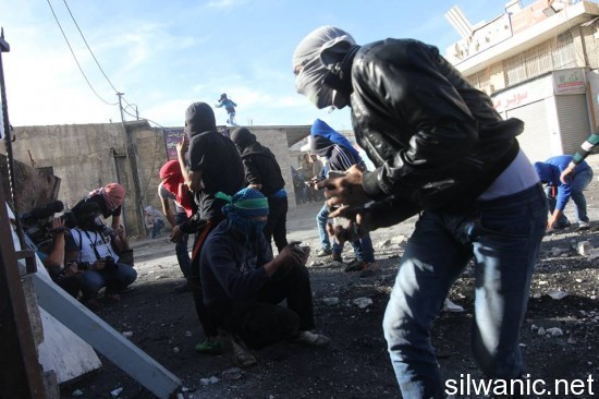 10751588_742424615832519_1051735755_n