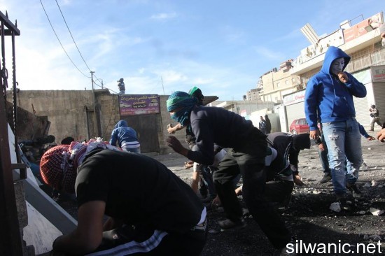 10807925_742424359165878_2078779611_n