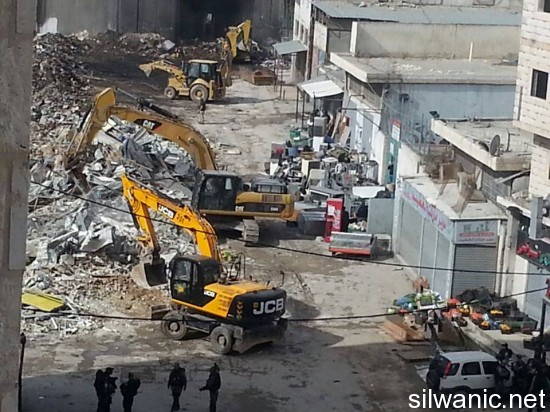 10841715_10152435517127466_810536995_n