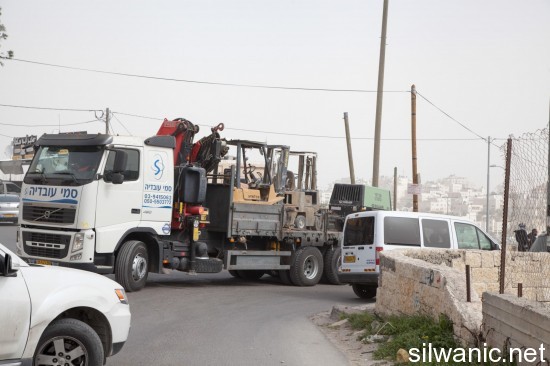 هدم مصادرة معمل حجر طور (3)
