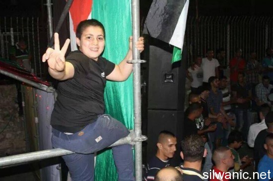 11004832_10153021232336413_1951729602_n