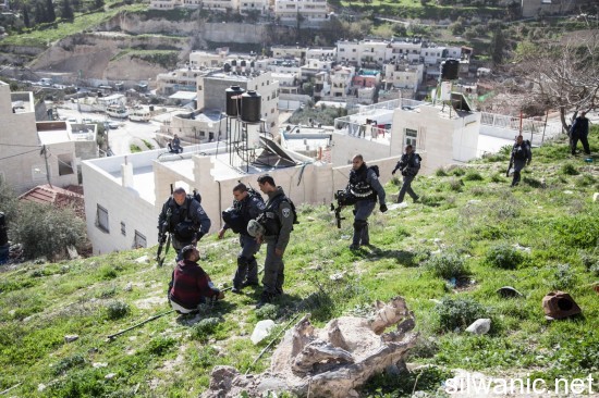 هدم عباسي سلوان 10-02-2015 (2)