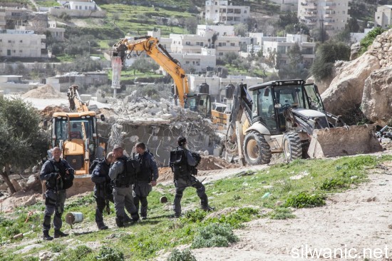 هدم عباسي سلوان 10-02-2015 (7)