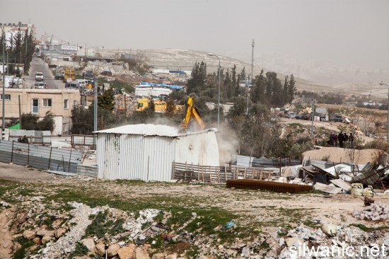 هدم مصادرة معمل حجر طور (5)