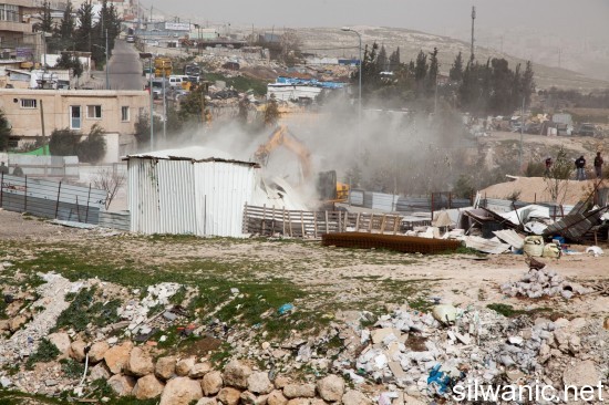 هدم مصادرة معمل حجر طور (6)