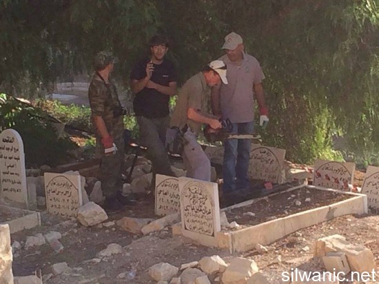 11948015_10153000219742466_1644924354_n